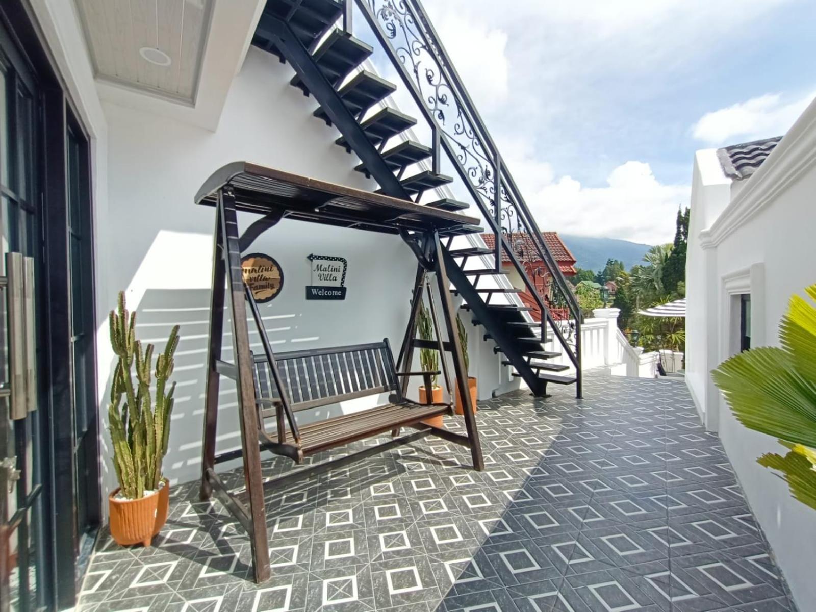 Villa Kota Bunga Malini 10 Cikundul Ngoại thất bức ảnh