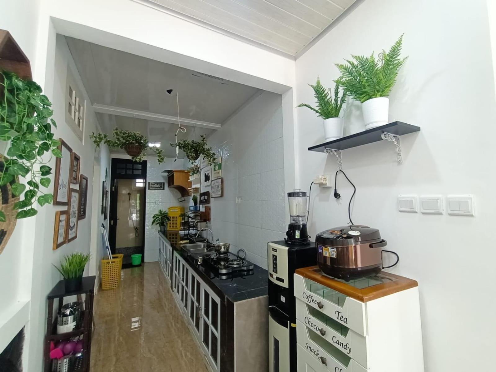 Villa Kota Bunga Malini 10 Cikundul Ngoại thất bức ảnh