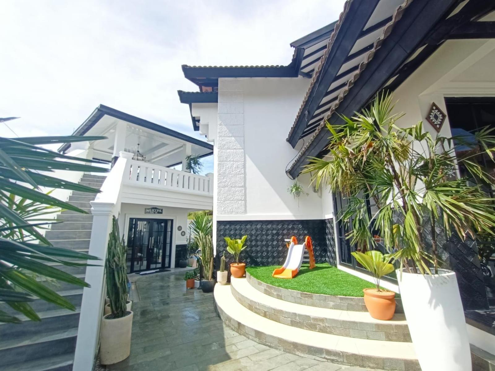 Villa Kota Bunga Malini 10 Cikundul Ngoại thất bức ảnh