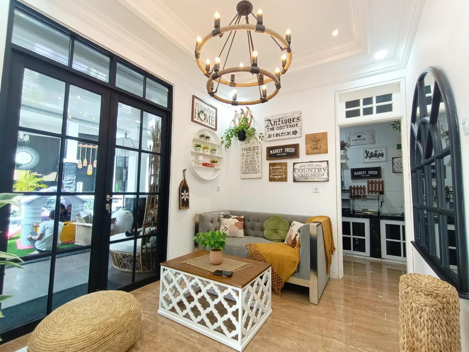 Villa Kota Bunga Malini 10 Cikundul Ngoại thất bức ảnh